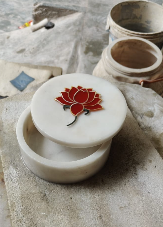 Lotus Marble Inlay Box | Handcrafted Pietra Dura