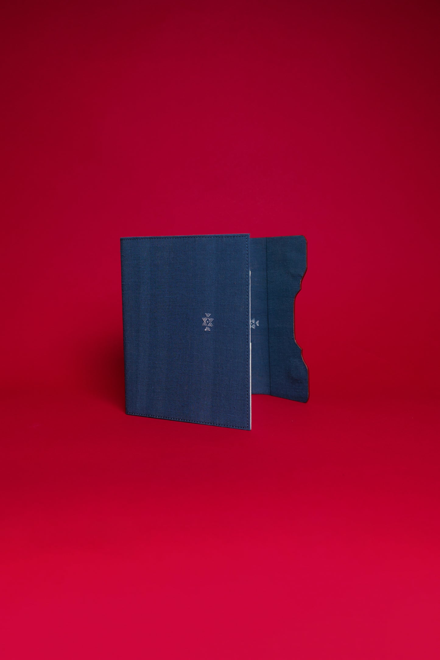 ARTH Keepsake Gift Box | Folio, Diary, Notepad & Bookmark