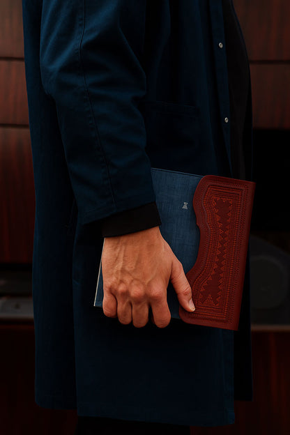 ARTH Keepsake Gift Box | Folio, Diary, Notepad & Bookmark