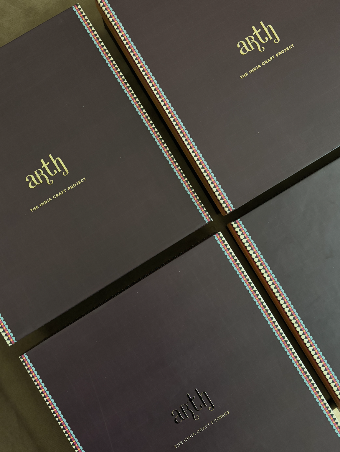 ARTH Keepsake Gift Box | Folio, Diary, Notepad & Bookmark