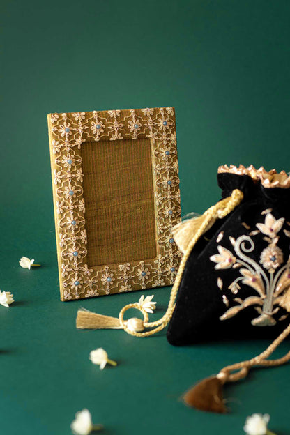 Kusum Zardozi Photo Frame | Elegant Handcrafted Decor